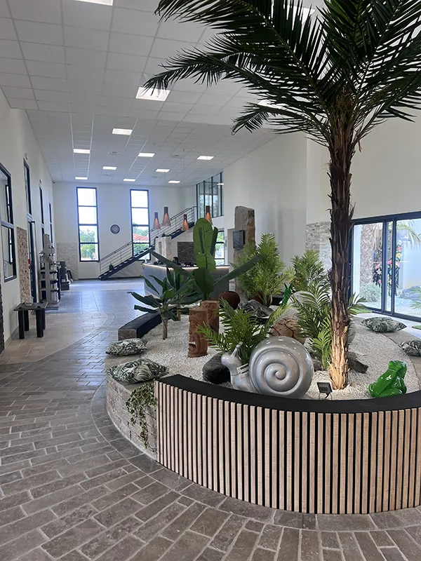 AGENCE ALBI SHOWROOM (1)