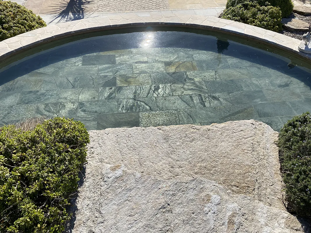 PIERRE DE BALI 60X30CM (2)