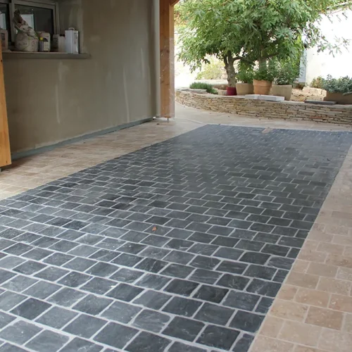 Ardoise et Travertin - Pavé vieillis 15x15cm