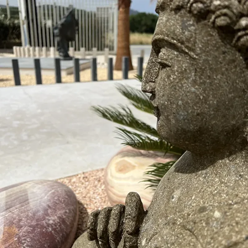 expo grimaud BOUDDHA ASSIS CHAKRA Ht 75 cm GREEN STONE (85kg) (1)