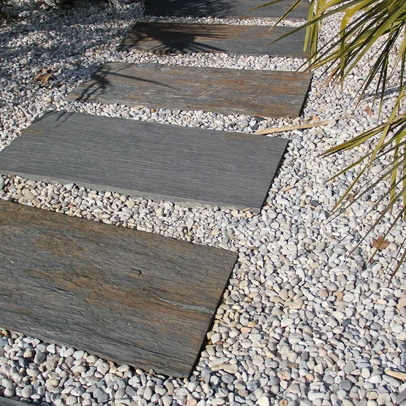 plaques ardoise 50x80 rustrique et granulats marbre blanc2